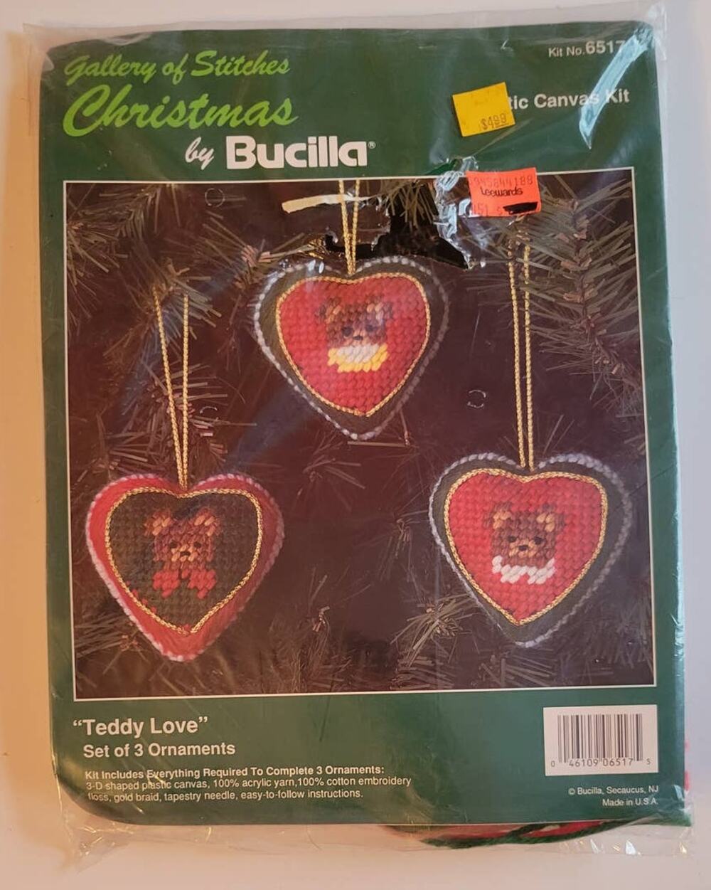 Bucilla Plastic Canvas Teddy Love Christmas Ornament Kit #6517 Vintage